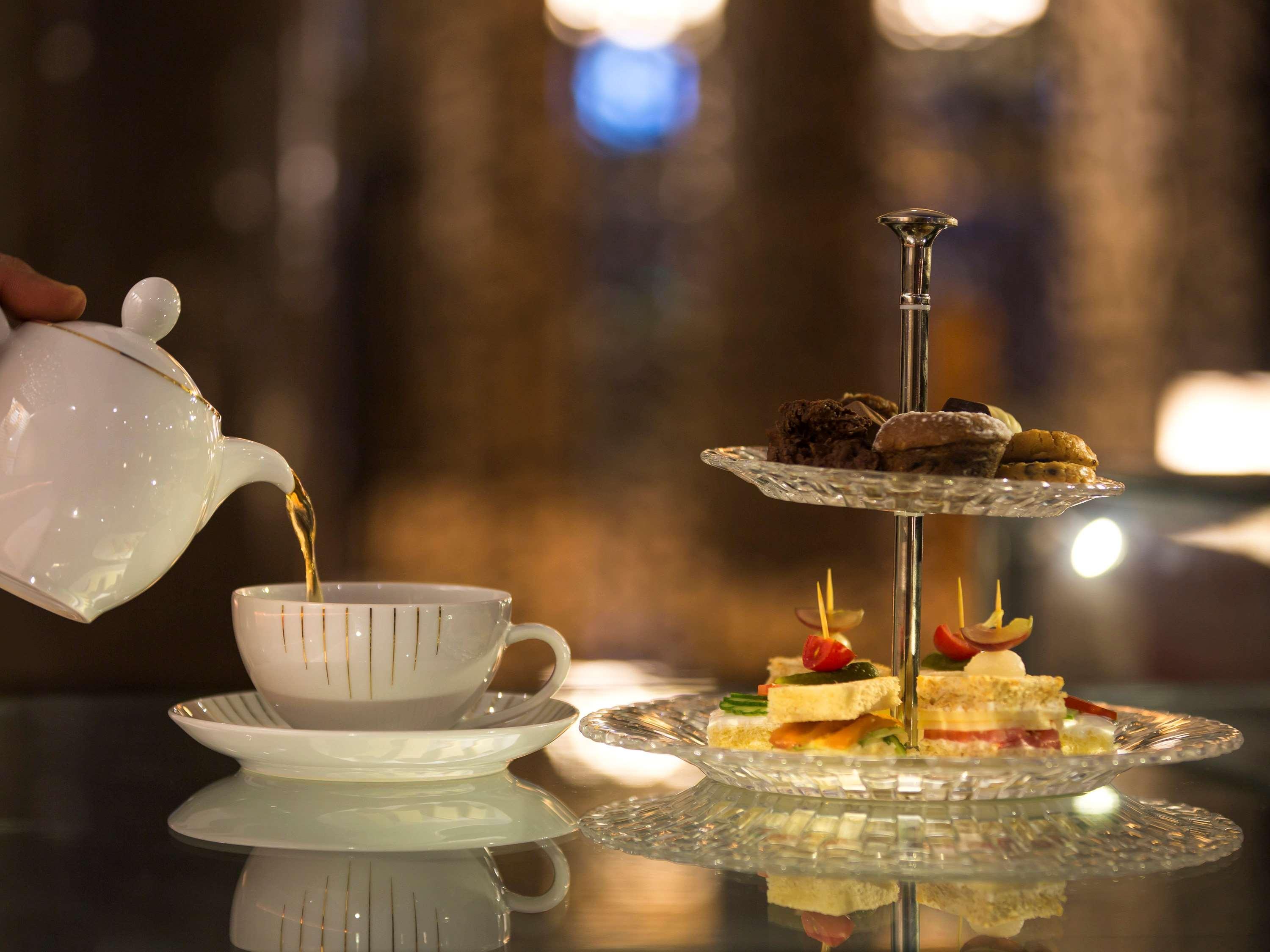 Moevenpick Hotel Du Lac תוניס מראה חיצוני תמונה Afternoon tea
