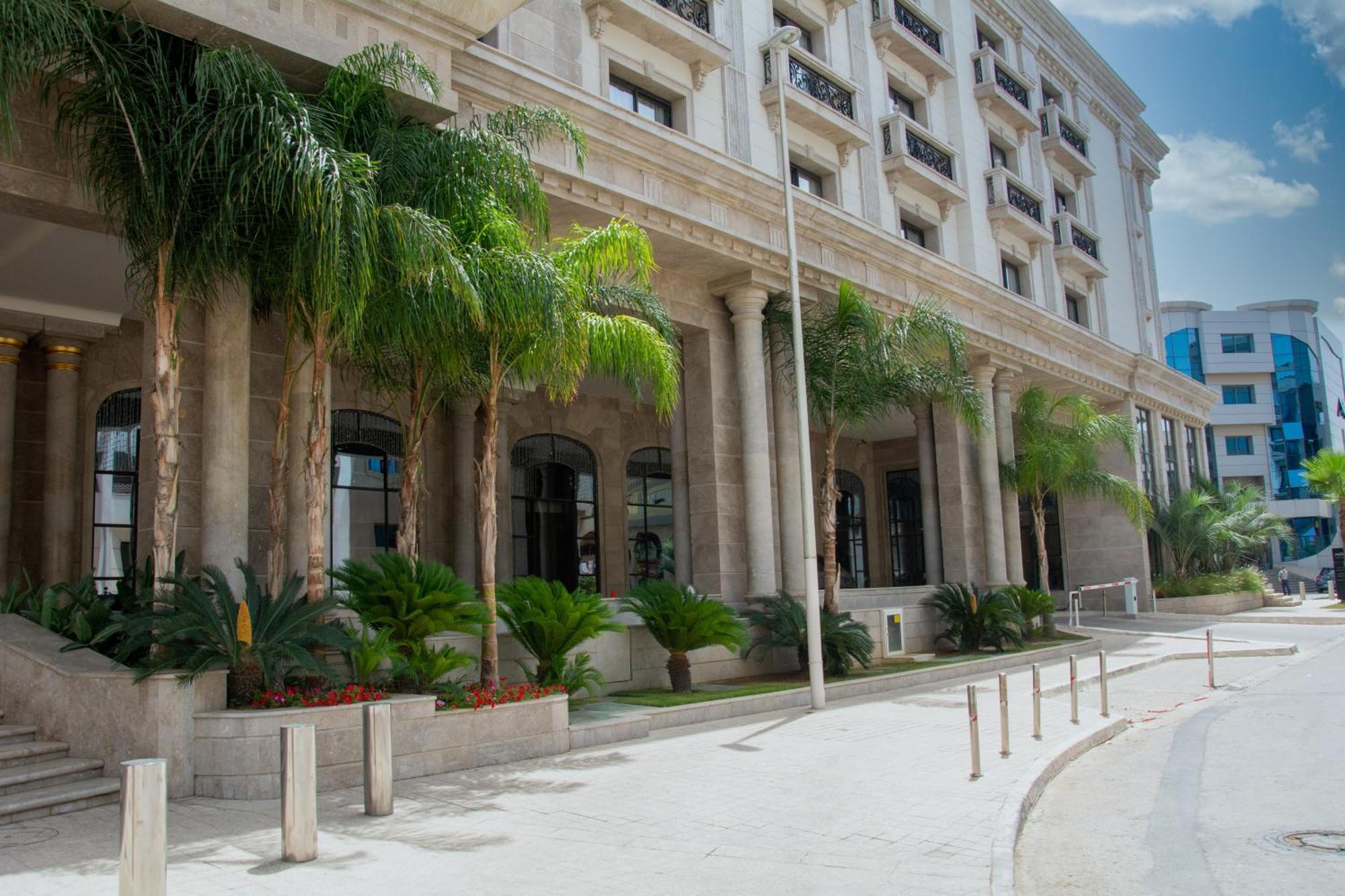 Moevenpick Hotel Du Lac תוניס מראה חיצוני תמונה The University of Electronic Science and Technology of China